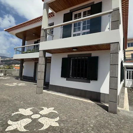 度假居 Casa Mollivia - Breath Taking Views Over 丰沙尔