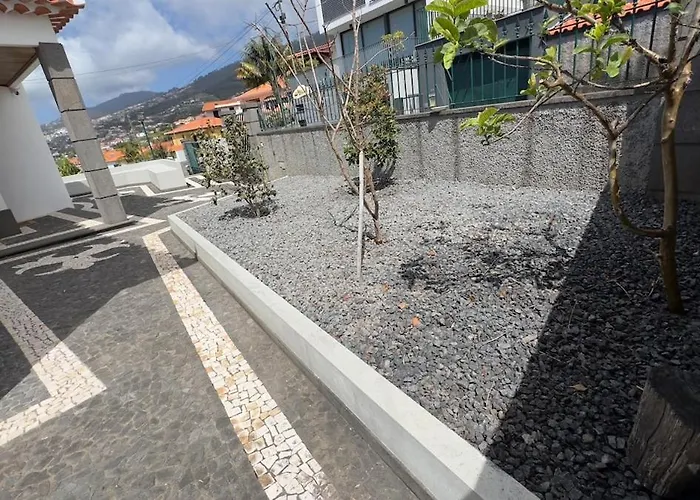 Casa Mollivia - Breath Taking Views Over * 丰沙尔