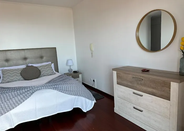 Casa Mollivia - Breath Taking Views Over * 丰沙尔