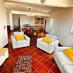 Casa Mollivia - Breath Taking Views Over * フンシャル