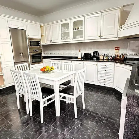 בית נופש Casa Mollivia - Breath Taking Views Over פונשל