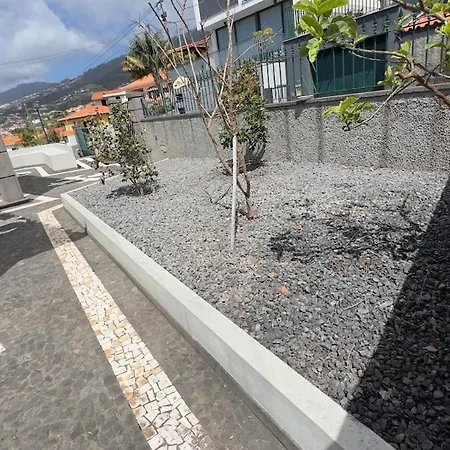 Casa Mollivia - Breath Taking Views Over * Funchal (Madeira)