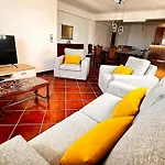 Casa Mollivia - Breath Taking Views Over Holiday home Funchal (Madeira)