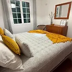 Casa Mollivia - Breath Taking Views Over Funchal (Madeira)
