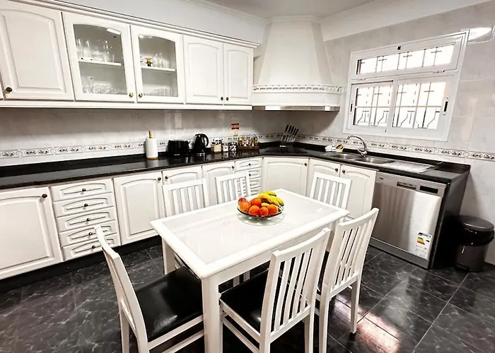 Casa Mollivia - Breath Taking Views Over *