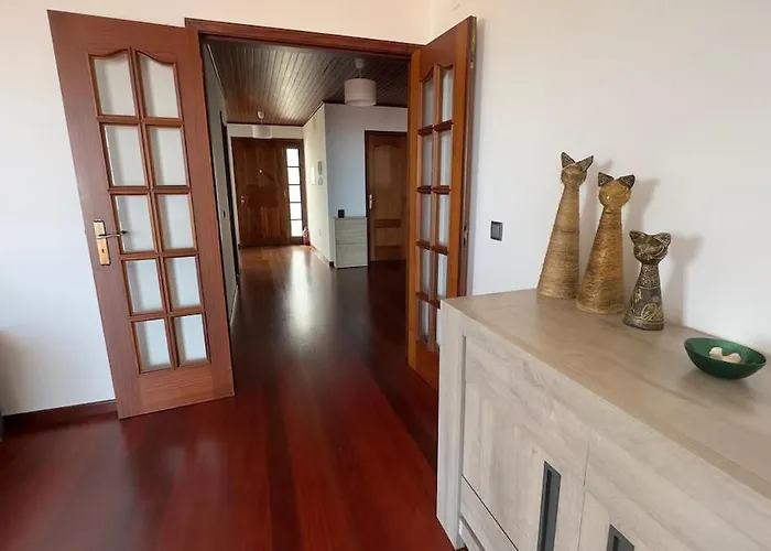 Casa Mollivia - Breath Taking Views Over Funchal (Madeira)