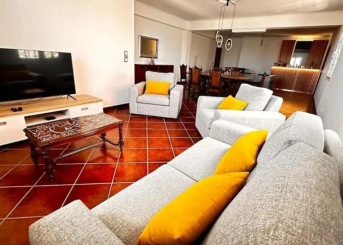 Casa Mollivia - Breath Taking Views Over Сasa de vacaciones Funchal (Madeira)