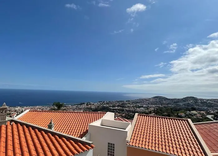 Casa Mollivia - Breath Taking Views Over 丰沙尔